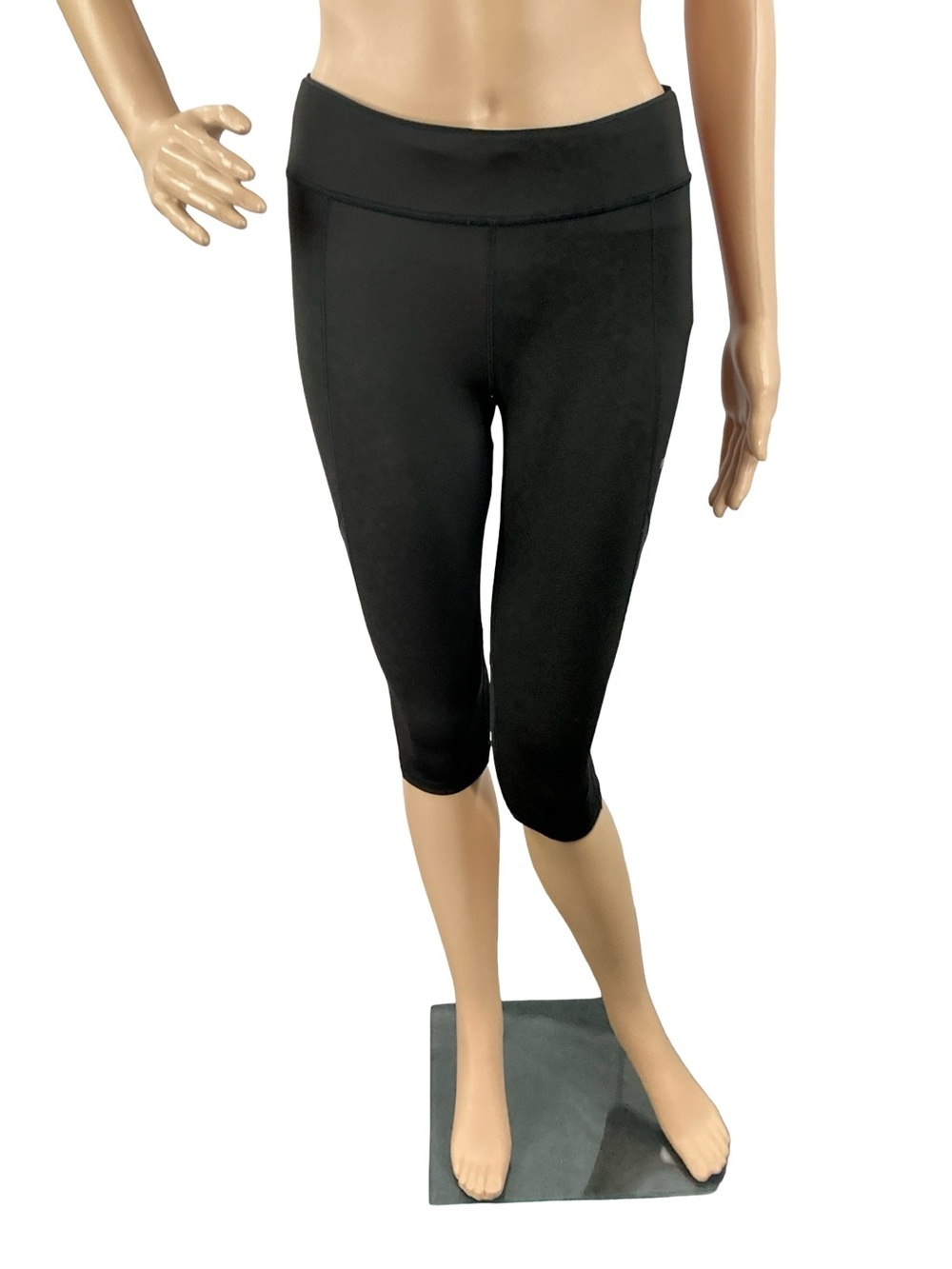 Patagonia Black Crop Leggings Yoga Workout Activewear Size M